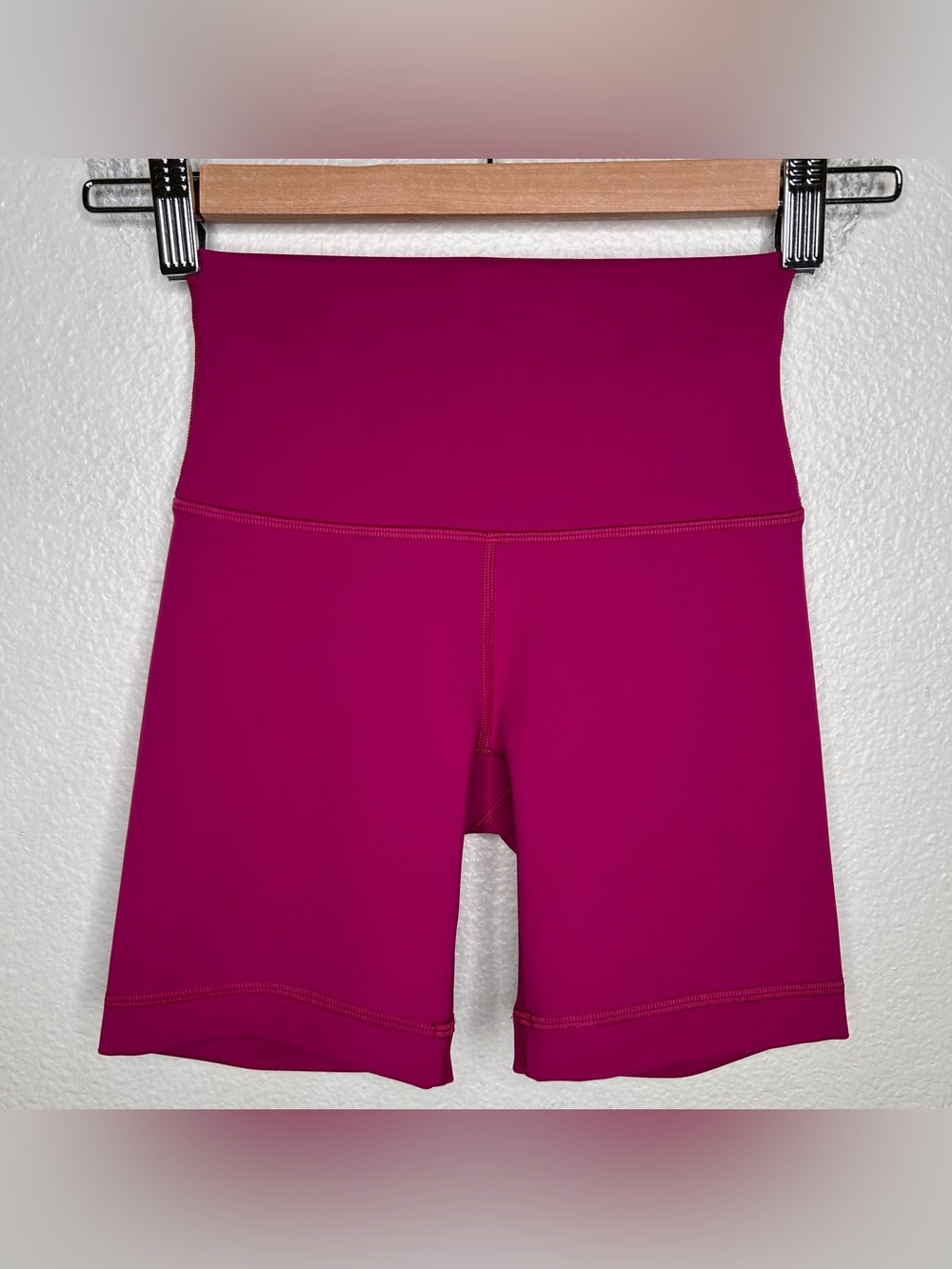 Lululemon Wunder Train High-Rise Short 6" 2